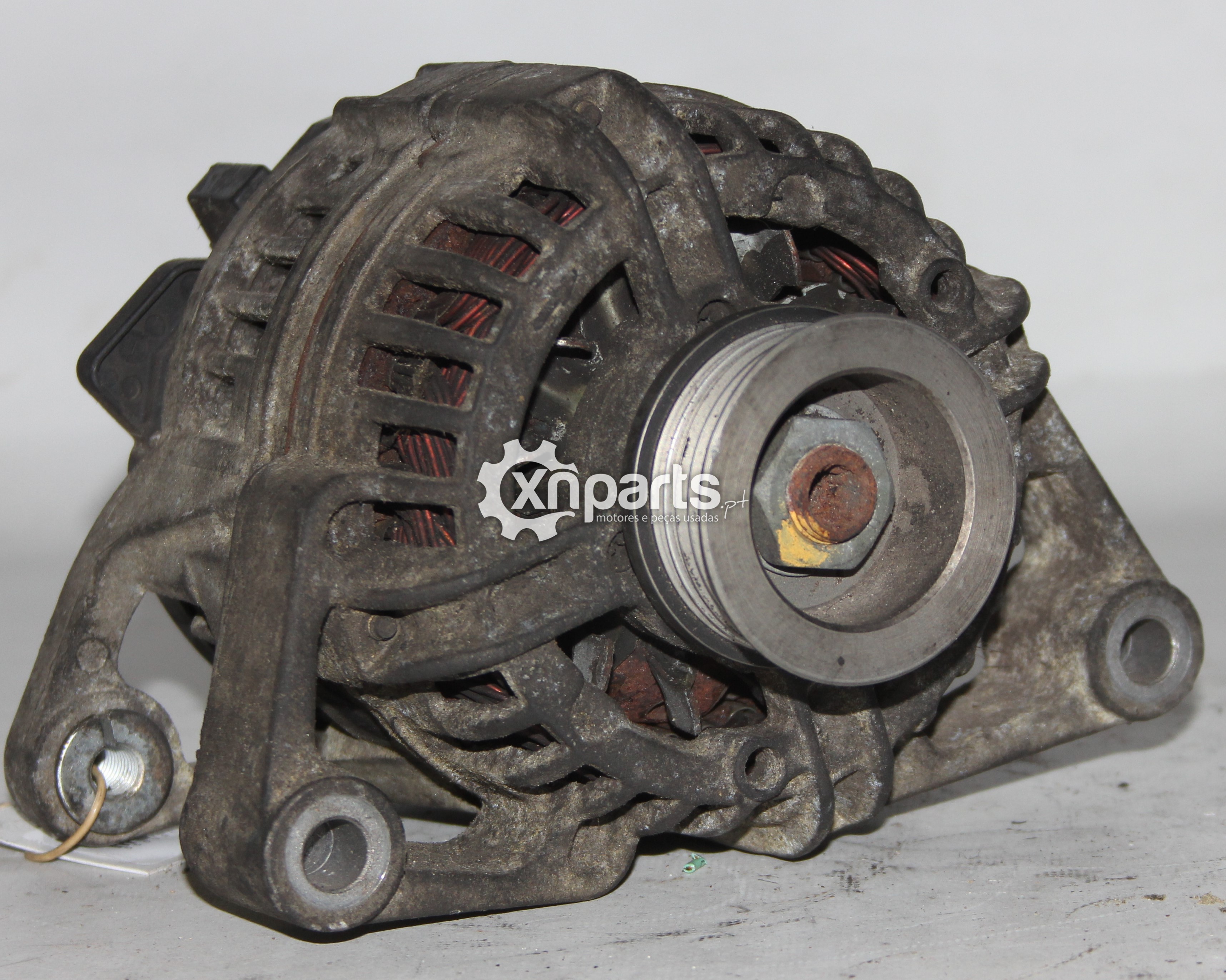 Peças - Alternador Opel Corsa C 1.2 2000 - 2009 Usado