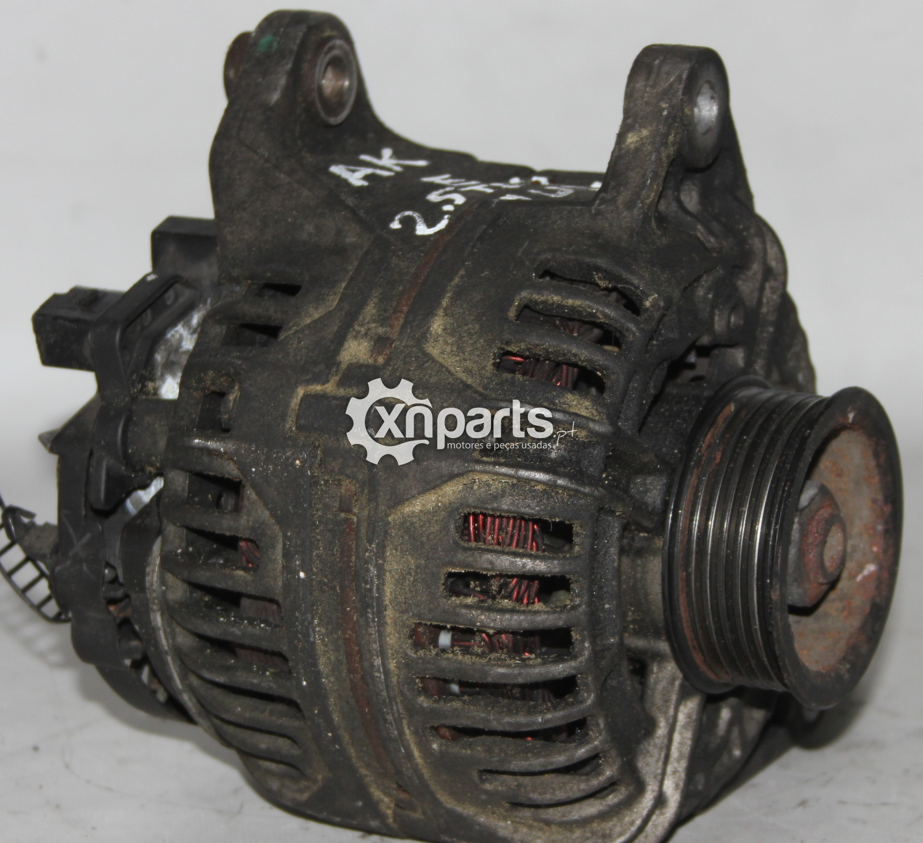 Peças - Alternador Audi A6 (4B2, C5) 2.5 Tdi | 07.97 - 01.05 Usado R