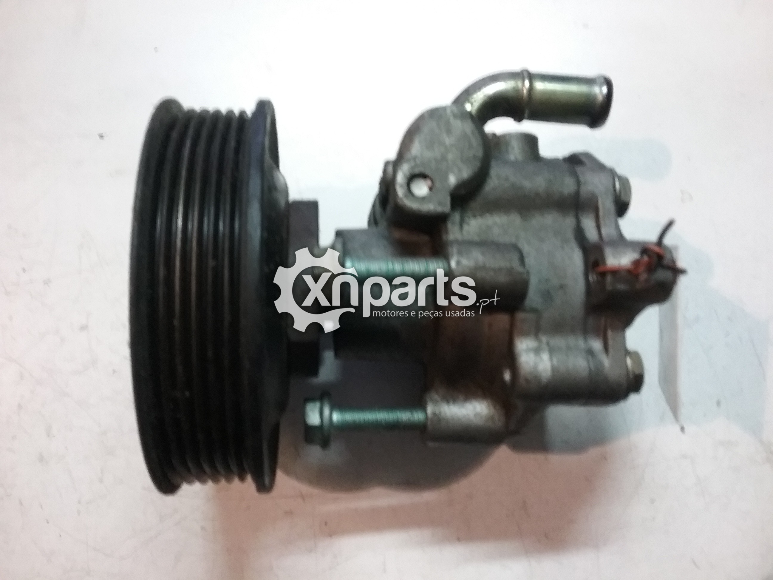 Peça - Bomba Direcção Assistida Vw Golf Iv 1.6 16V 1997 - 2005 Usad