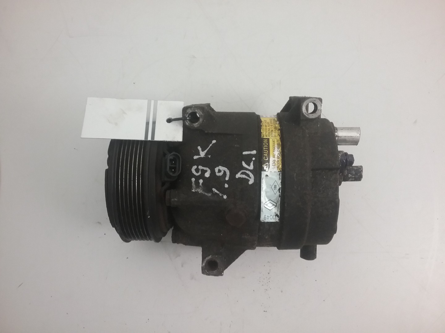 Peça - Compressor De Ar Condicionado Renault Trafic Ii 1.9 Dci 03.0