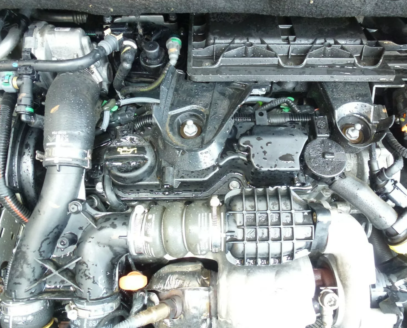 Peça - Motor Peugeot 2008 (Cu_) 1.6 Hdi | 03.13 -  Usado Ref. 9Hp