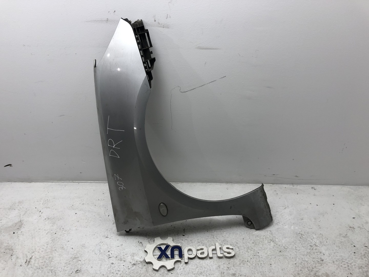 Peças - Guarda-Lamas Dto Peugeot 307 (3A/C) 04.05 Usado