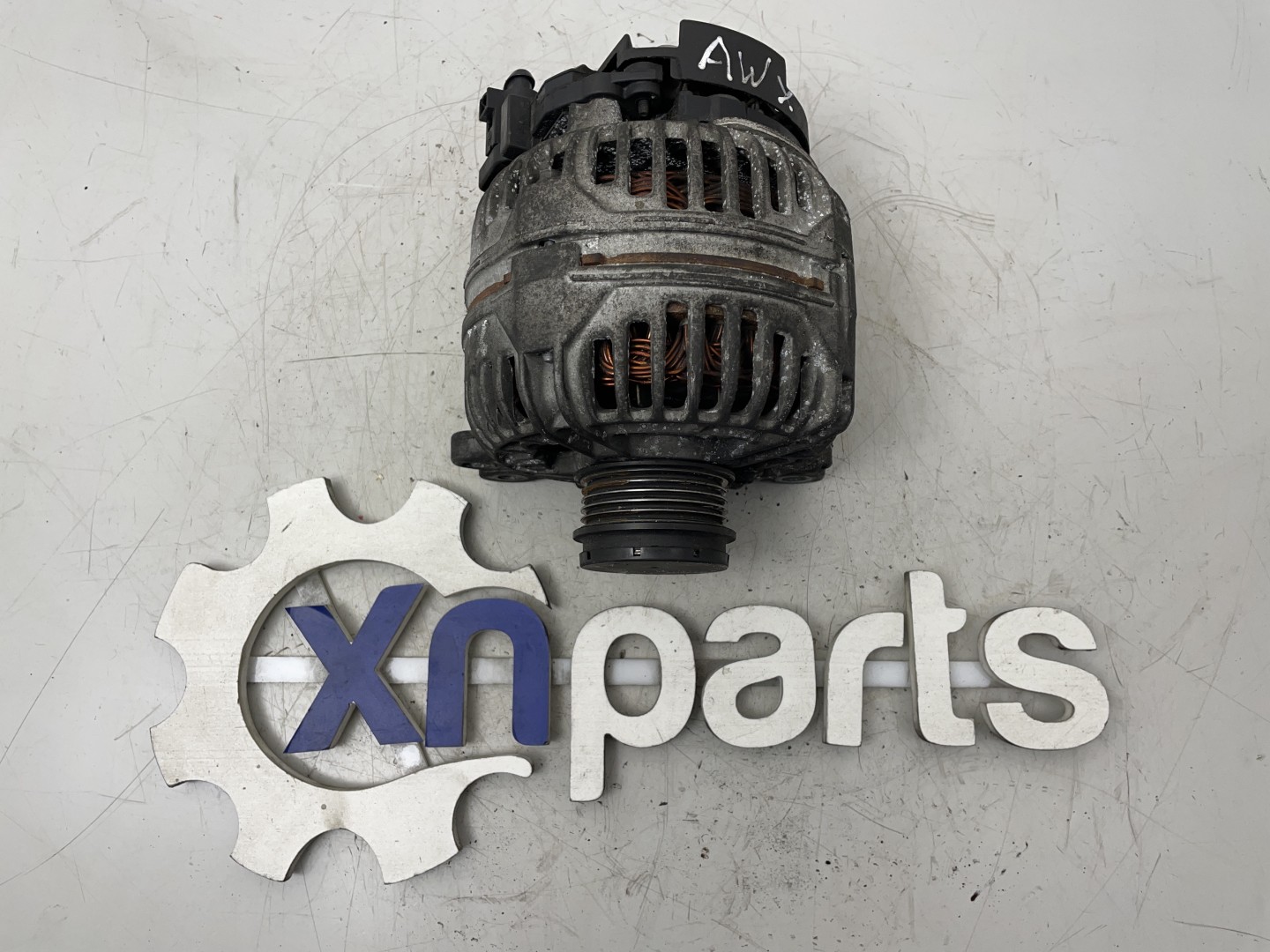 Peças - Alternador  Usado Audi A4 (8E2, B6) 1.9 Tdi Ref. 012452067 /