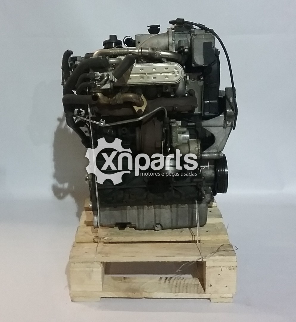 Peça - Motor Audi A3 (8P1) 1.9 Tdi 105Cv 05.03 - 05.10 Usado Ref. B