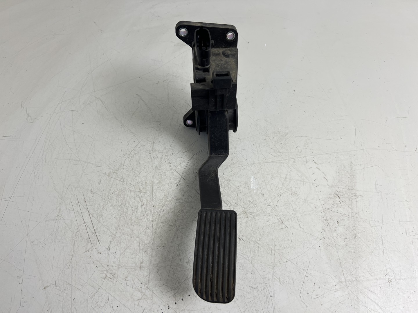 Peças - Pedal Acelerador Elétrico Usado Mercedes-Benz Vito Box (W639