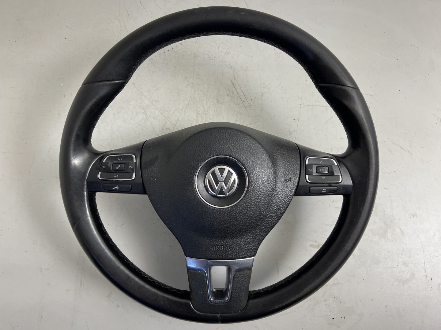 Peças - Volante E Airbag Preto Usado Vw Golf Vi (5K1) 08 -13