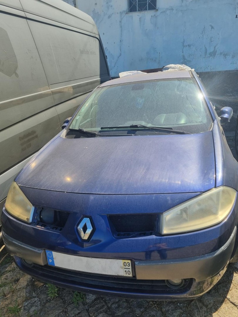 Peças - Carro Para Peças Usado Renault Megane Ii Saloon (Lm0/1_) 1.5