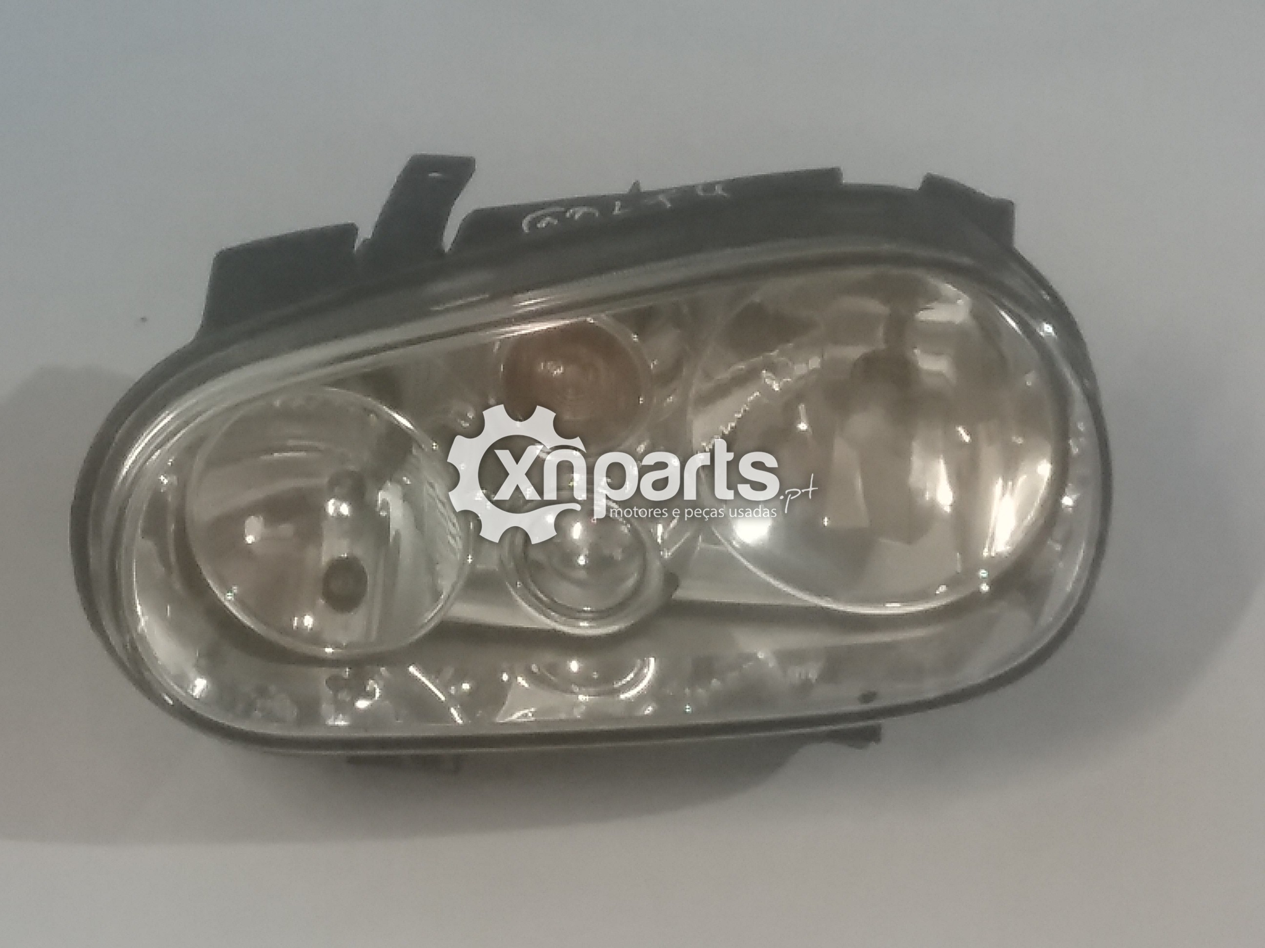 Peças - Farol Normal Frente Esq Vw Golf Iv 1997 - 2005 Usado