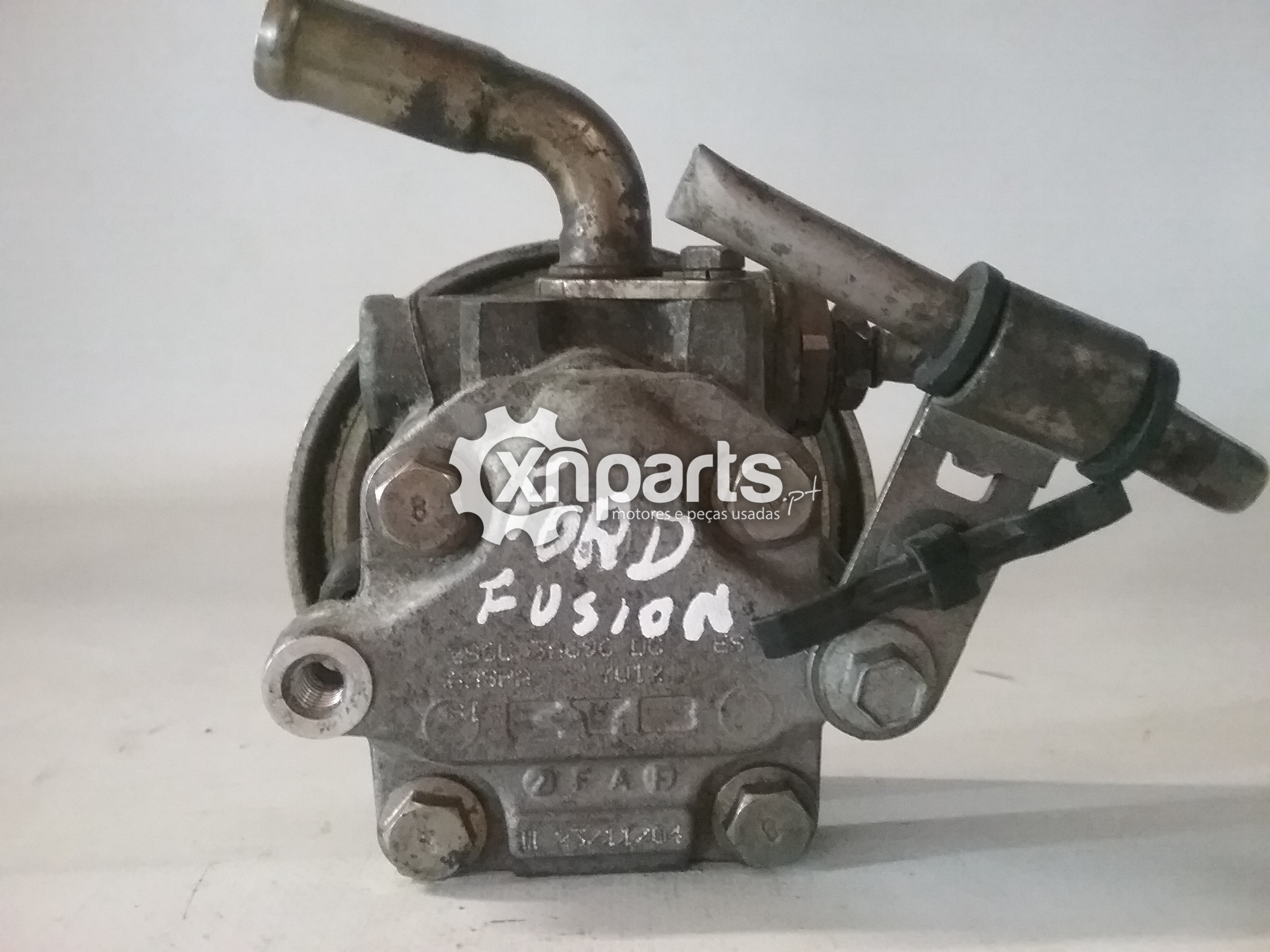 Peças - Bomba Direção Assistida Usado Ford Fusion 1.4 Tdci | 08.02 -